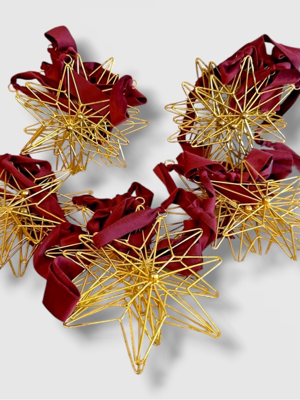 LOT OF 5 STRANDS Gold Stars RED Velvet 5ft EACH =25FT Garland